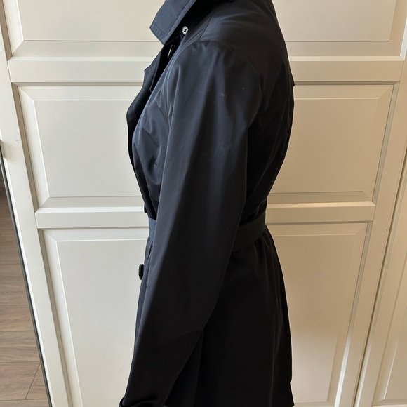 Saks Fifth Avenue Black Trench Coat with Removable Liner Size S - Picture 4 of 13